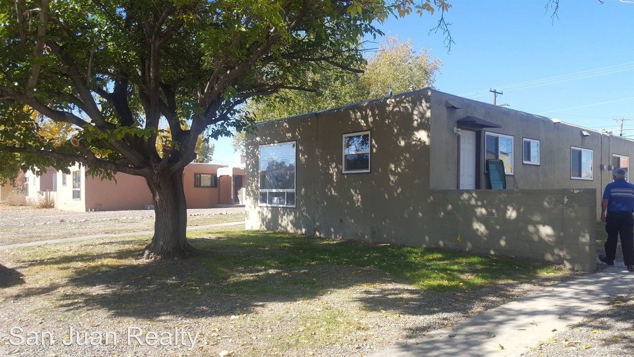 Primary Photo - 2 br, 1 bath Apartment - 516 E 18th Street