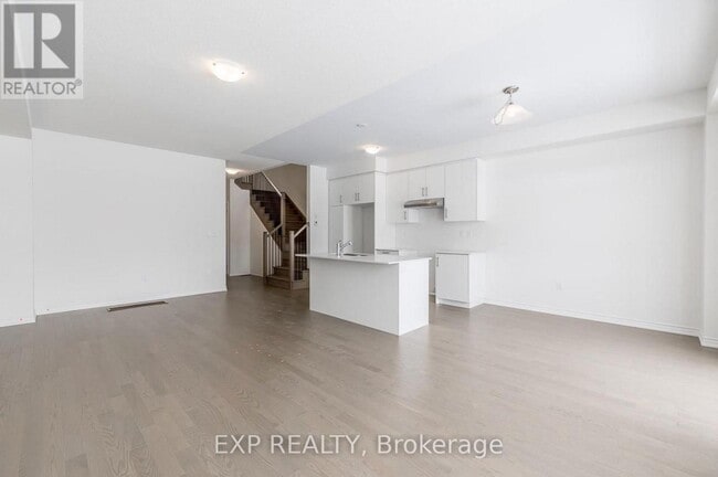 Building Photo - 129 Shepherd Dr