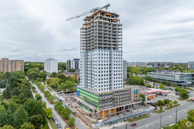 Building Photo - The Els