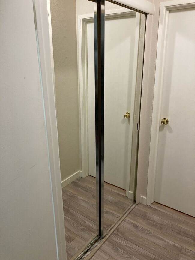 Foto del edificio - 850 W Moorhead Cir