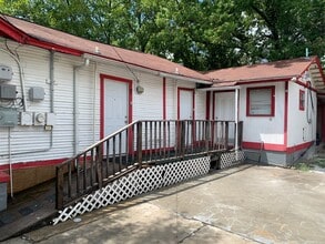 Building Photo - 107 Jesus Alley