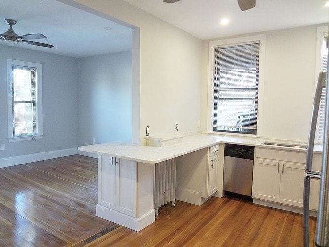 Photo - 19 Seaverns Ave Townhome