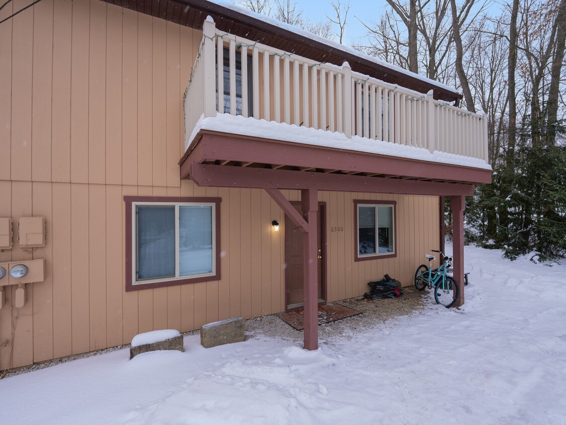 Building Photo - 6300 Ohio St