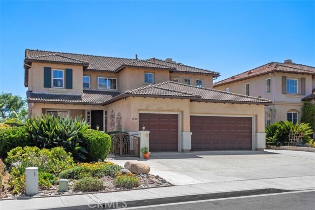 Primary Photo - 3280 Canyon View Dr