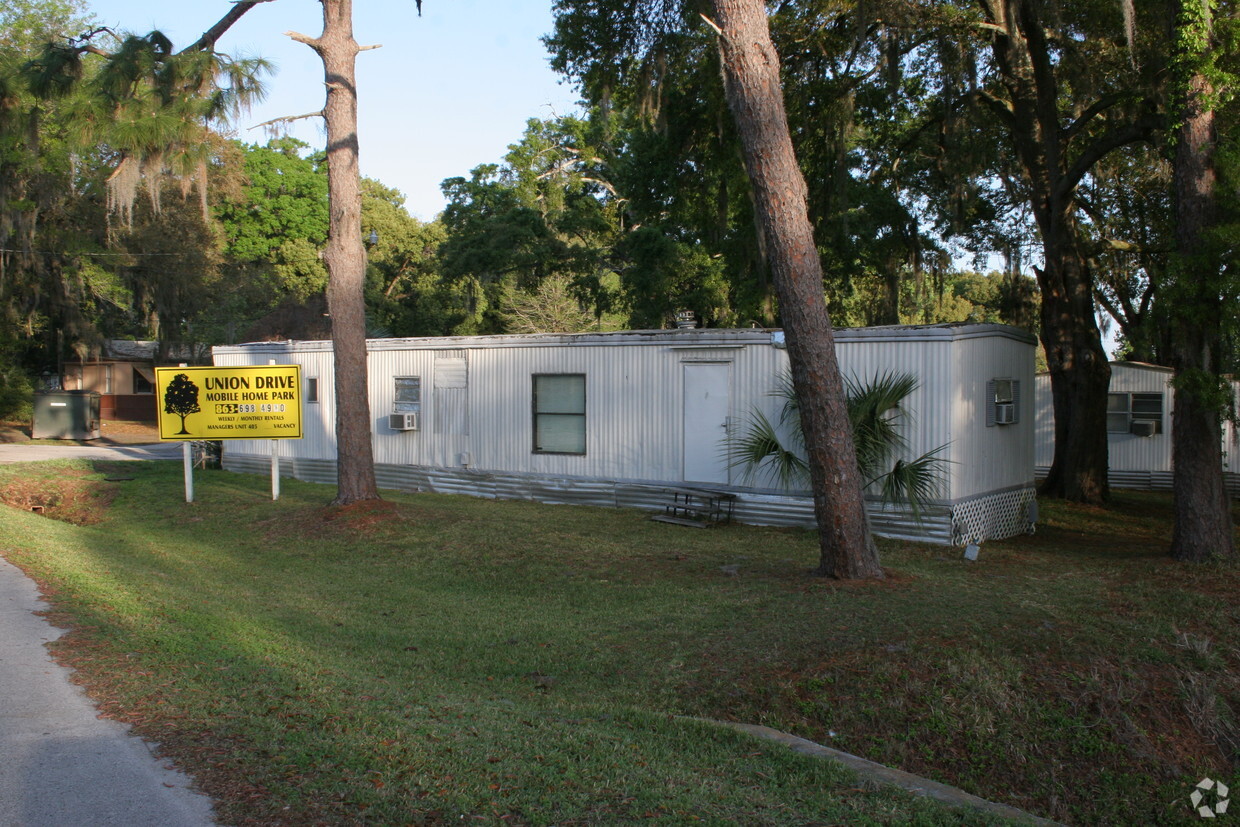 Primary Photo - Union Drive Mobile Home Park