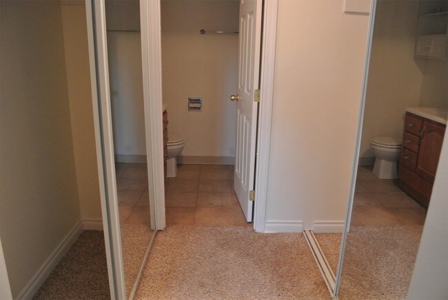 Foto del edificio - 6745 SW Scholls Ferry Rd