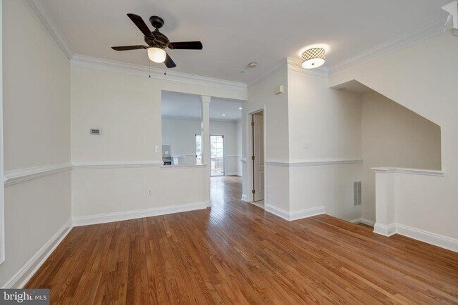 Building Photo - 3809 Watkins Mill Dr