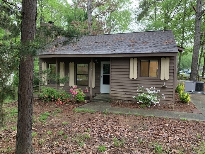 Primary Photo - Amazing House in Peaceful Neighborhood