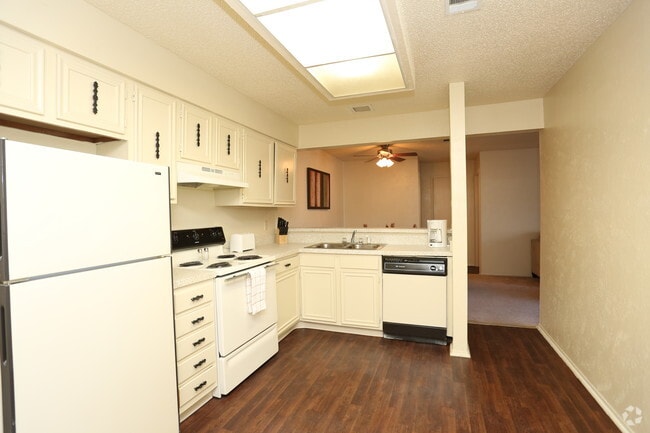 Towne Oaks Apartments Little Rock Ar Apartments Com