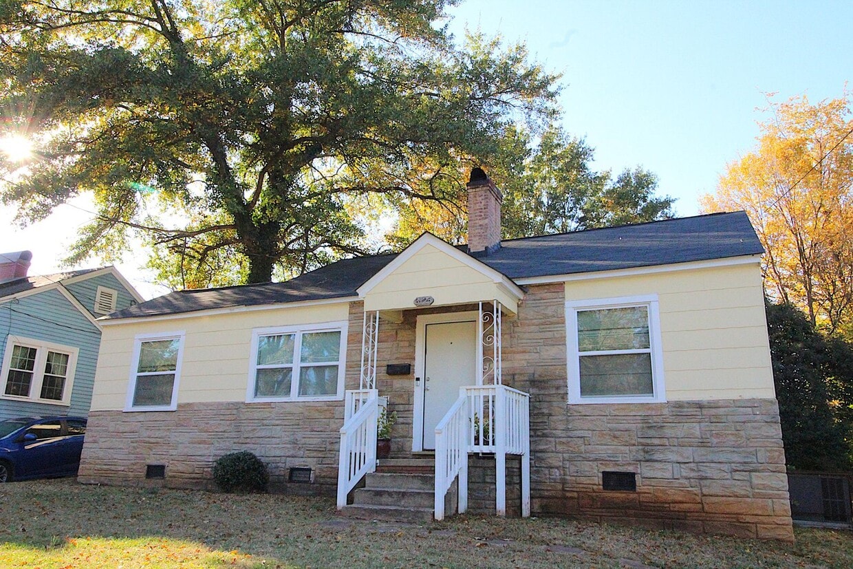 Foto principal - Welcome to Your New Home in Enderly Park!