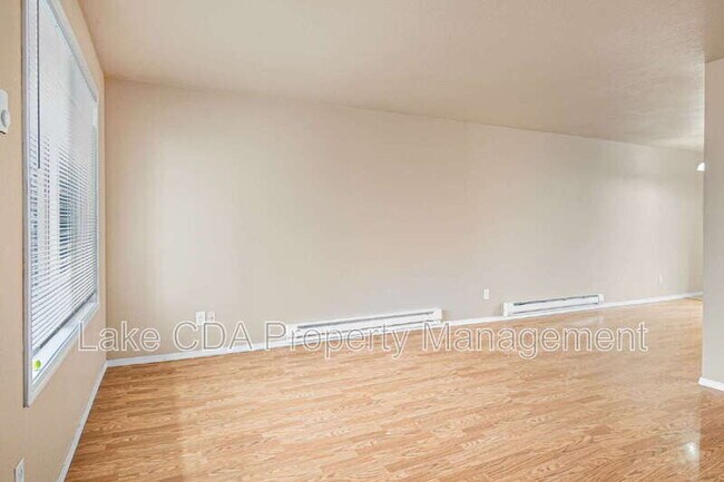 Foto del edificio - 1411 E Lunceford Ln