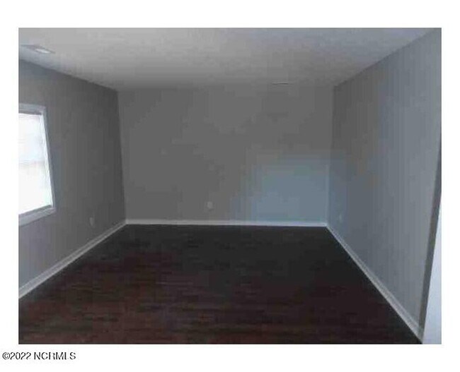 Building Photo - 108 Briarpatch Dr