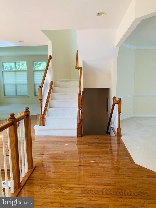 Building Photo - 2982 Caribbean Ct