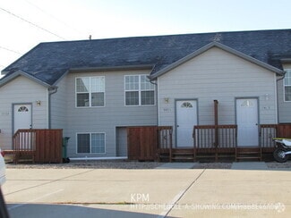 Building Photo - 5447 Williams St