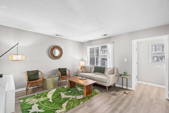 Foto del edificio - 405 13th Ave S