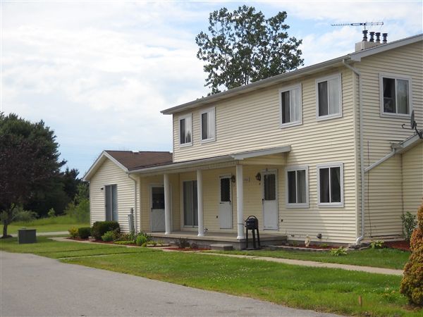 Primary Photo - 2482 Michigan Rd