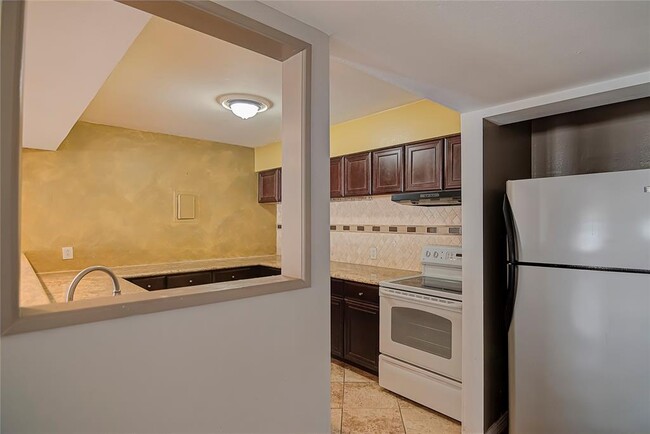 Foto del edificio - 3300 Yorktown Street