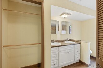 Building Photo - 3632 N Honeylocust Dr