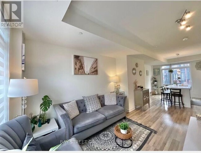 Building Photo - 370 G Red Maple Rd