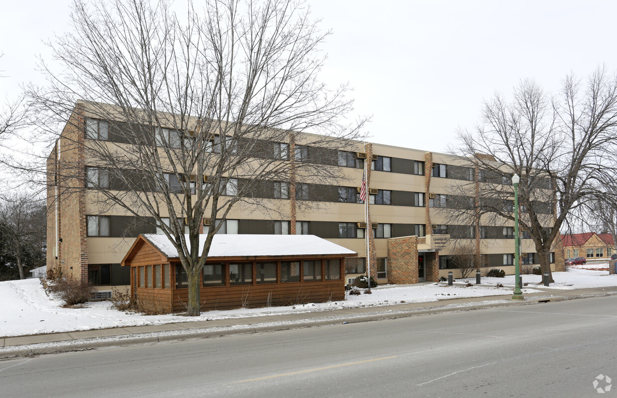 Primary Photo - Bridge Park Apartments