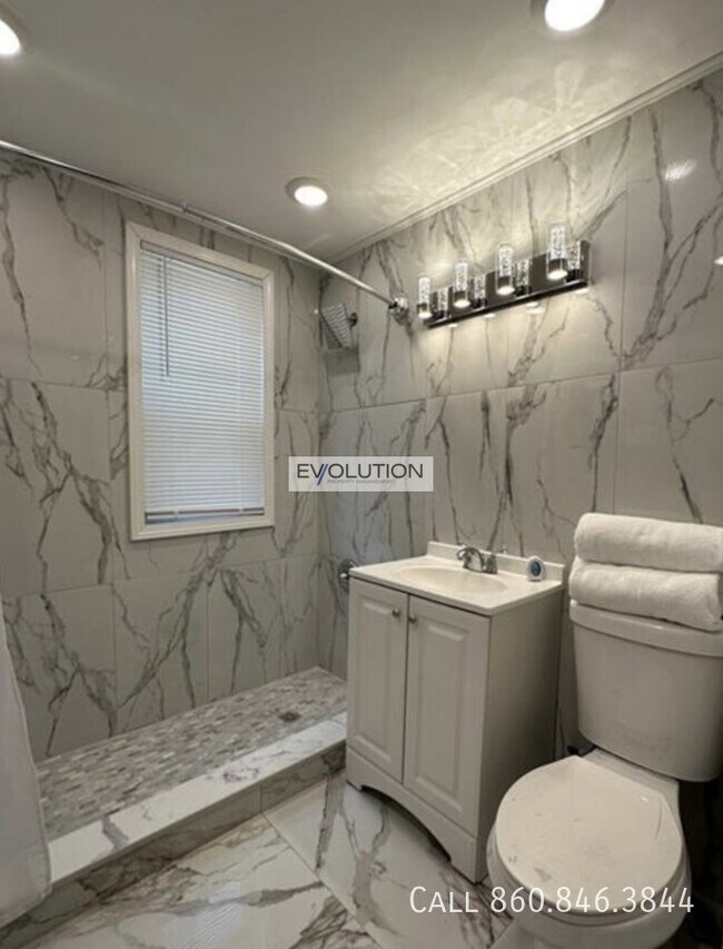 Foto del edificio - 54 Ward Pl