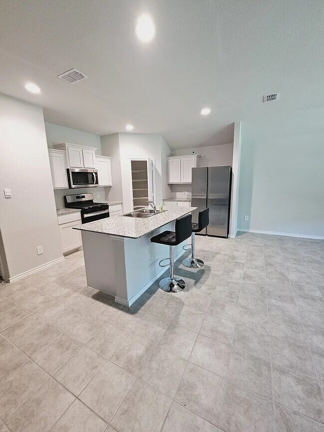 Foto del edificio - 4149 Crooked Bend Dr