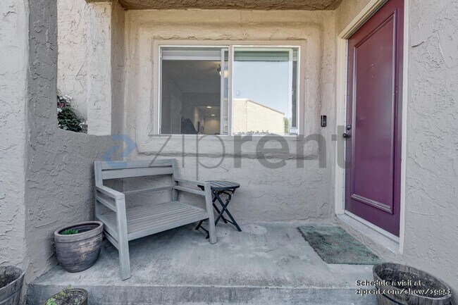 Building Photo - 1 Campo Verde Cir