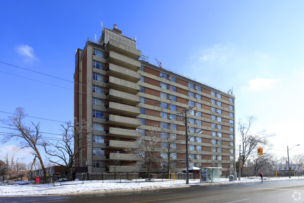 Primary Photo - Centennial Apartments