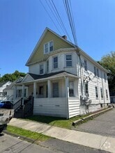 Building Photo - 176 Thompson St