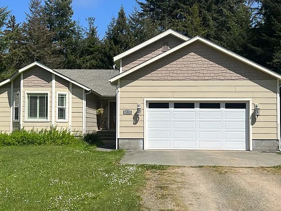 Front View - 130 Lynch Rd