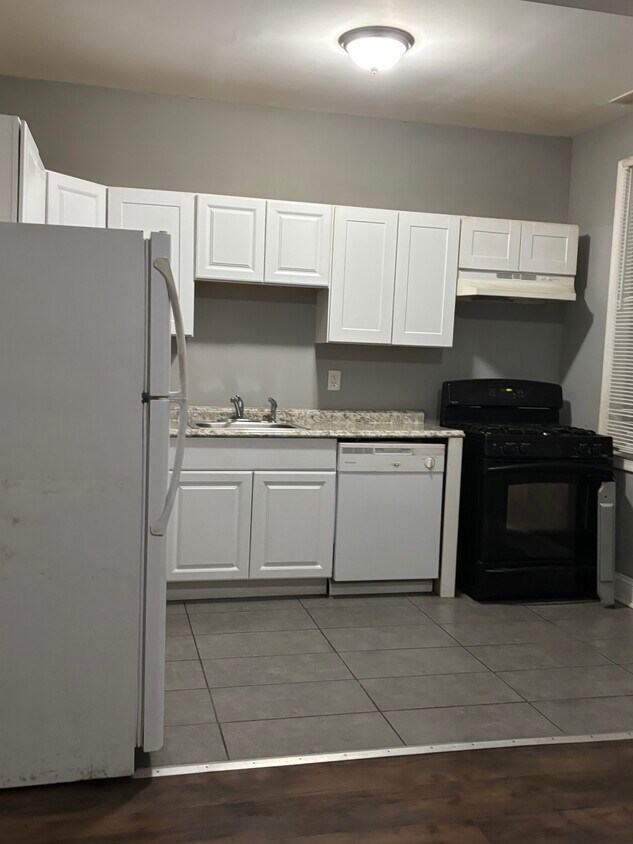 Foto principal - 61 Allendale St