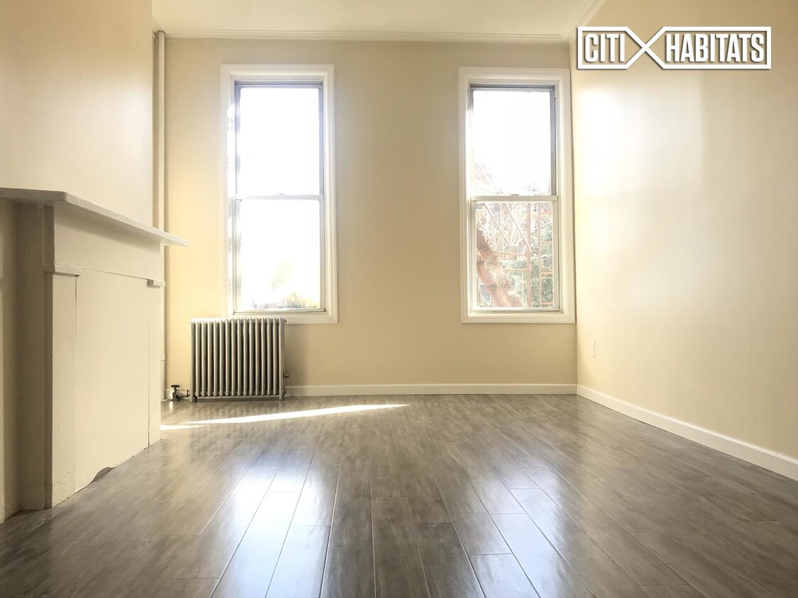 Foto principal - 456 Harman St