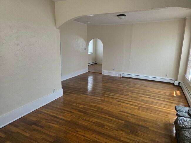 Foto del edificio - 2418 3rd Ave