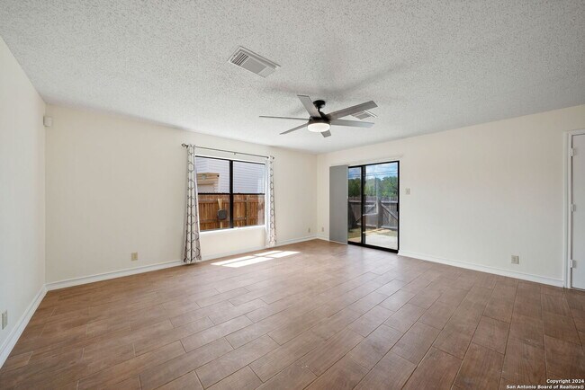 Building Photo - 8910 Kenton Briar