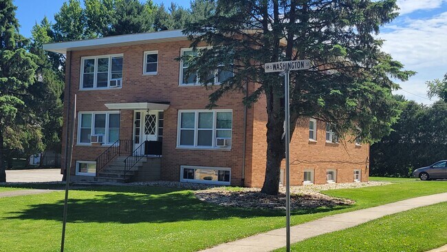 Foto del edificio - 322 S Washington St