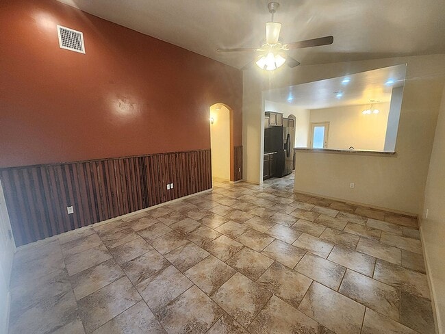 Building Photo - 4833 Sonoran Ave