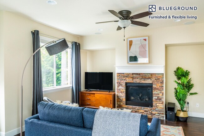 Building Photo - 10461 NE Avery Way
