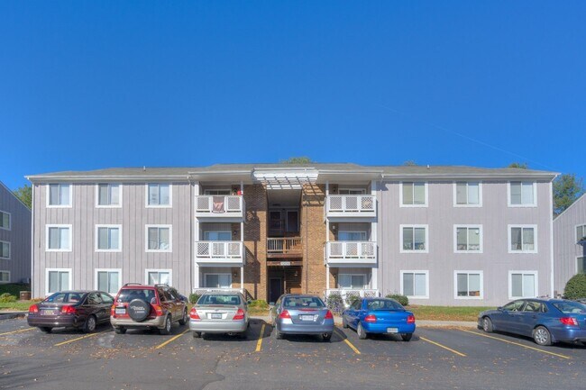 Building Photo - 1207 A University Terrace | 4 Bedroom 2 Ba...