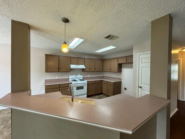 Foto del edificio - 1407 Ashley Dr