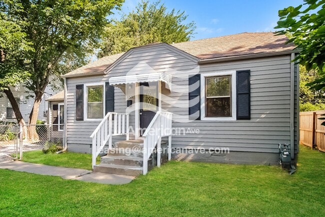 Building Photo - 6521 E 5th Pl