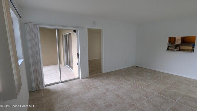 Building Photo - 1633 Sunny Brook Ln