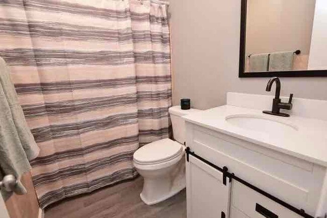 Foto del edificio - 1626 18th St