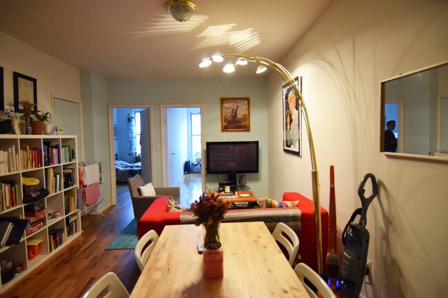 Building Photo - 181 Norman Ave