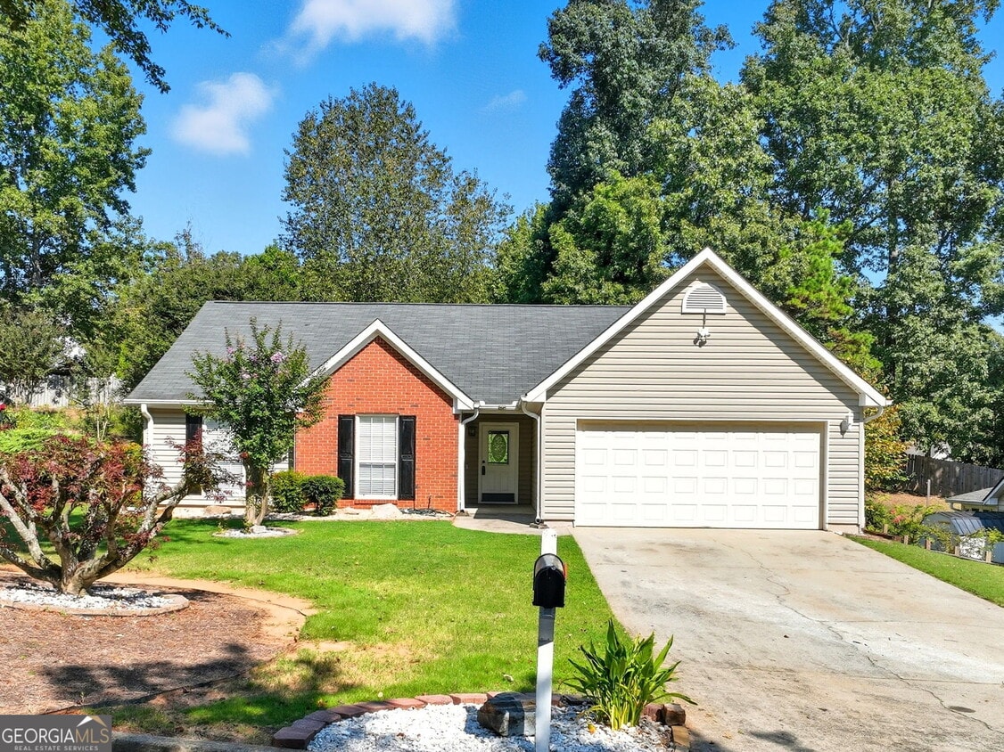 Primary Photo - 907 Ashley Crossing Ln NW