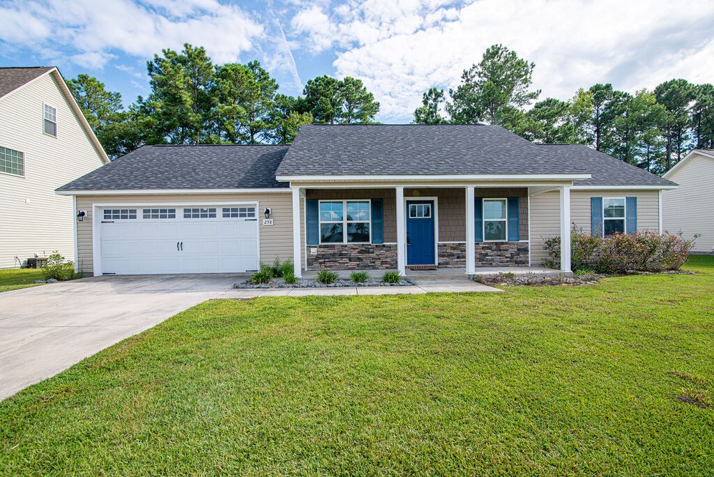 Primary Photo - 258 Breakwater Dr