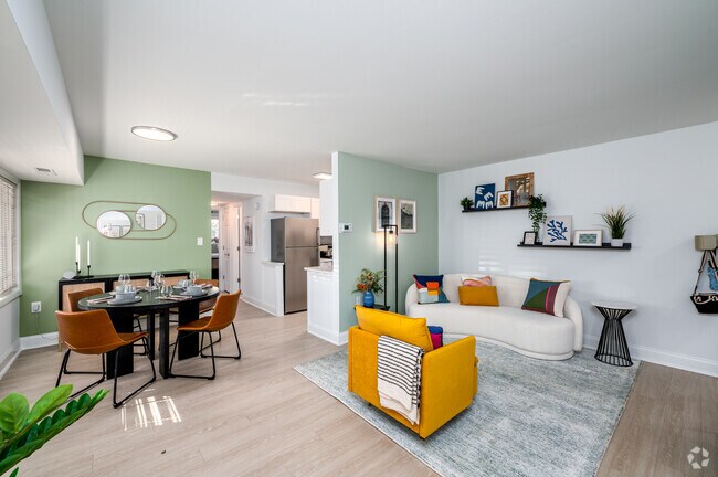 Interior Photo - Halpine View