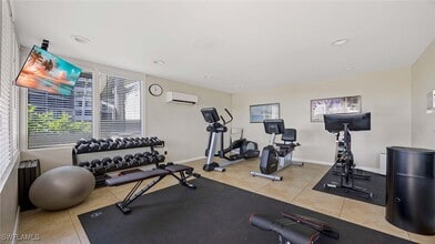 Building Photo - 601 Seaview Ct