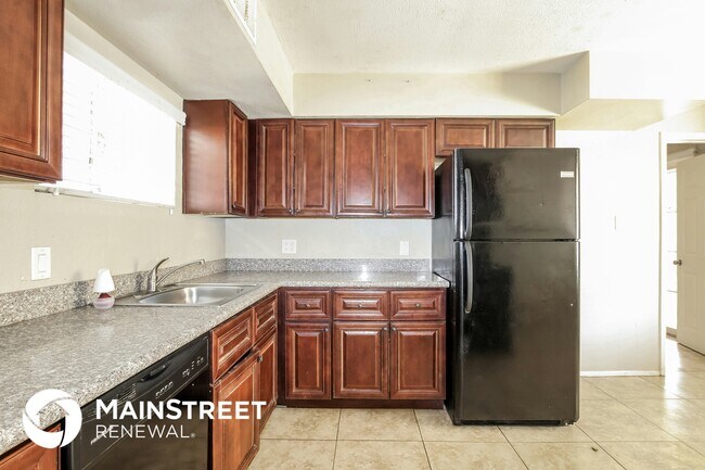 Foto del edificio - 5353 N 61st Ave