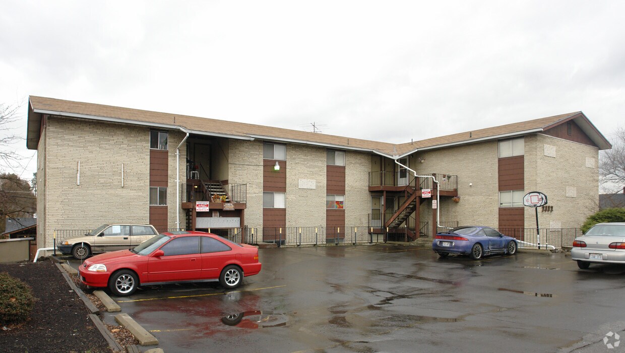 Foto principal - 2112 W Northwest Blvd