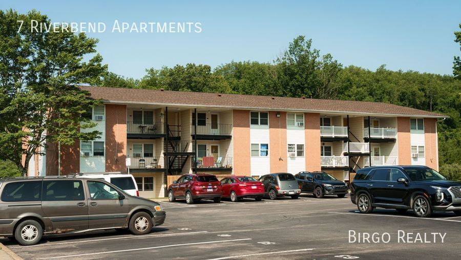 Foto principal - Beautiful 1 Bedroom Apartment- Move in Today!